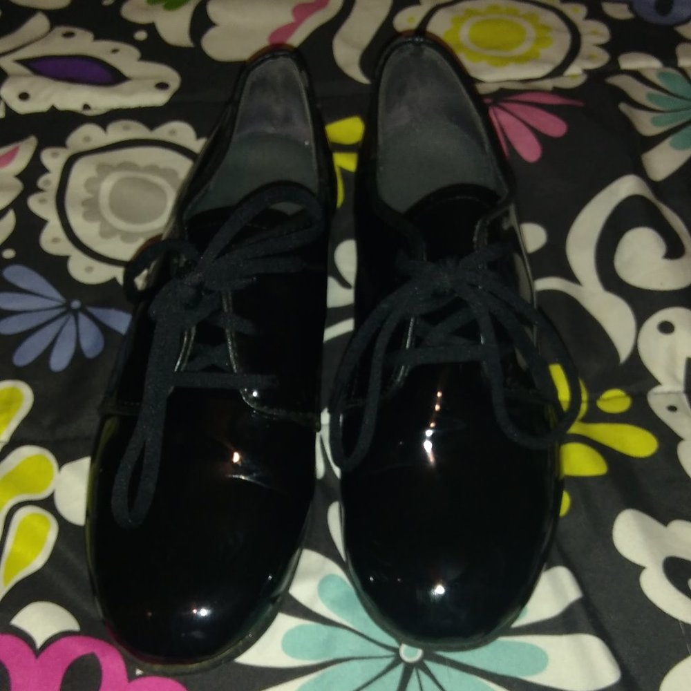 Vibram; Band shoes; Chorus shoes Ska
